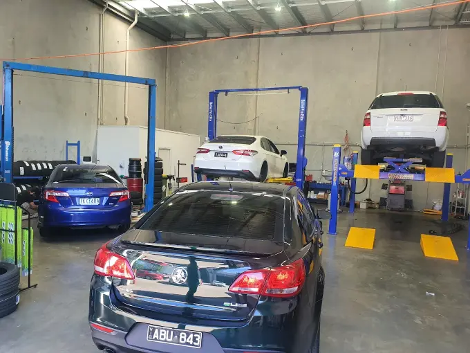 Major Car Service in Cobblebank